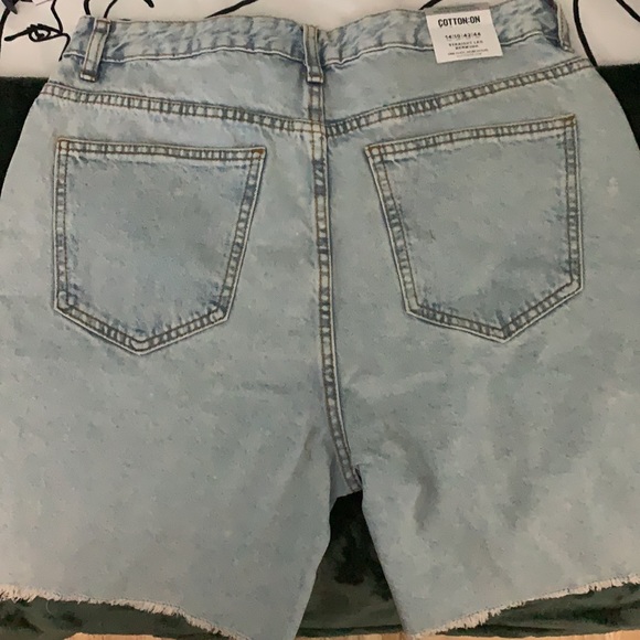 Cotton on straight leg bermuda shorts - Picture 2 of 2